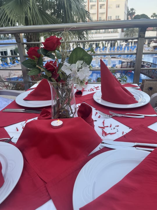 Gastro Side Prenses Resort & Spa