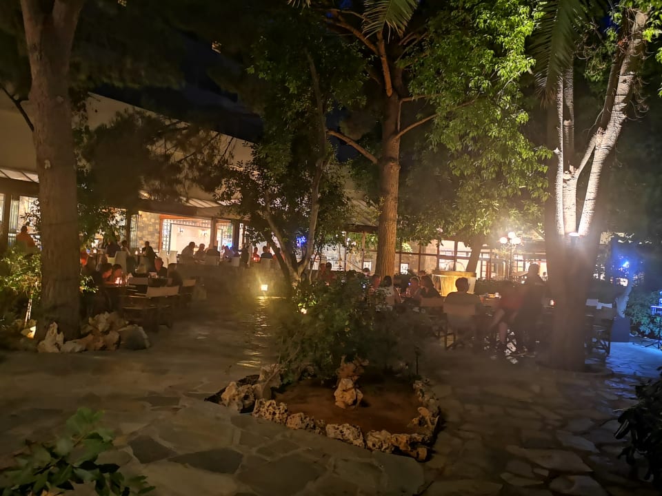 Außenansicht Apollonia Beach Resort & Spa