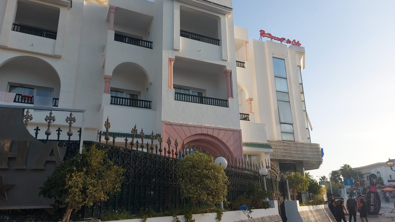 Außenansicht Hotel Royal Nozha