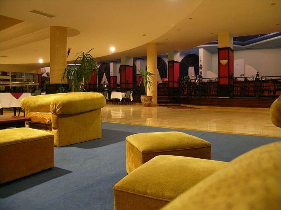Lobby Holiday Park Resort
