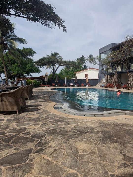 Pool Earl’s Reef Beruwala