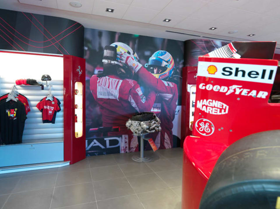 Reception - Detail Hotel Maranello Village