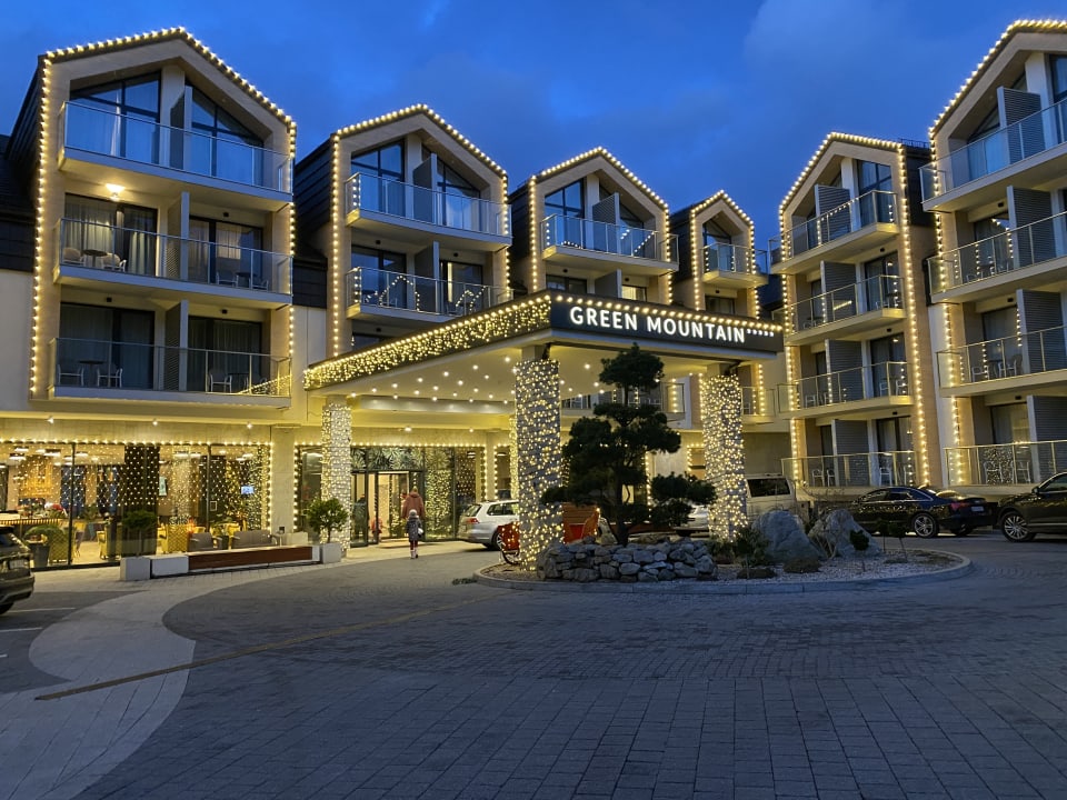 Außenansicht Green Mountain Hotel