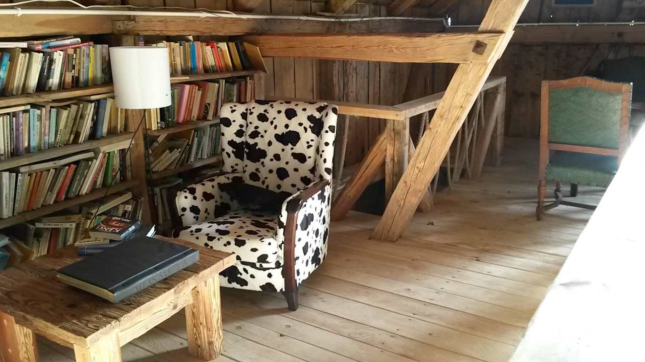 Leseecke in der Scheune Pension Glendoria