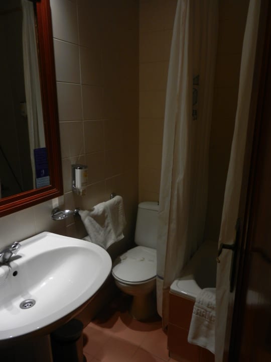 Das Bad Hotel Reina Cristina