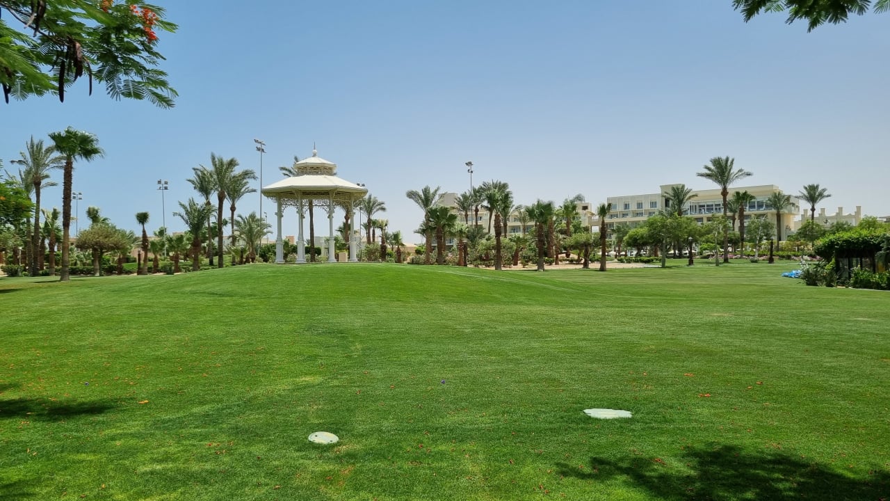 Gartenanlage Steigenberger ALDAU Beach Hotel