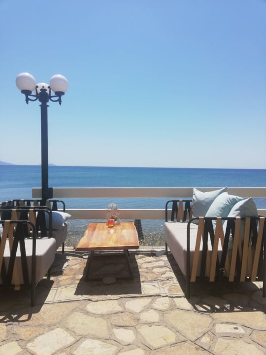 Gastro Votsalakia Beach
