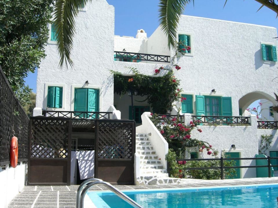 Rückansicht des Hotels Sellada Beach Sellada Beach