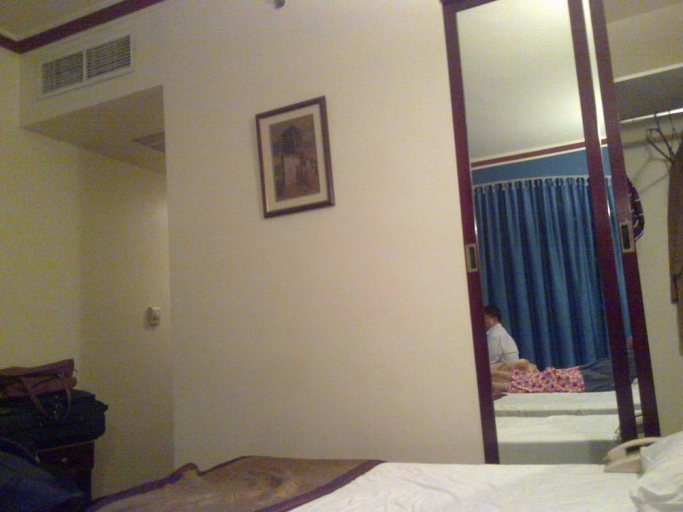 Bedroom Hotel Orchid