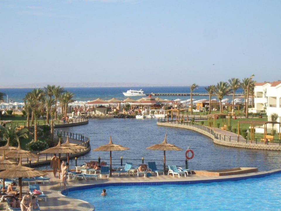 Pool und Wasserkanal Pickalbatros Dana Beach Resort - Hurghada