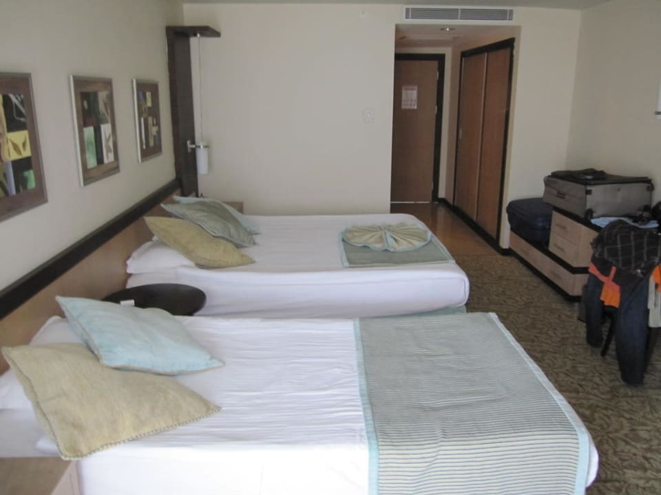 Zimmer Royal Wings Hotel