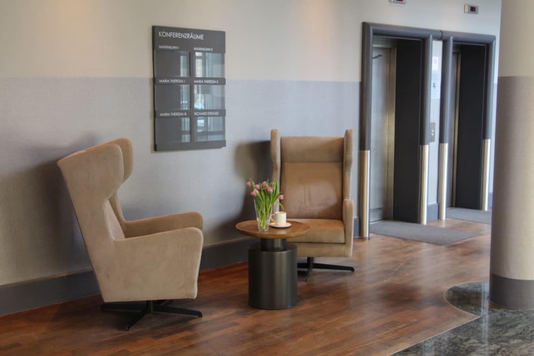 Lobby SCOTTY + PAUL Hotel Deggendorf
