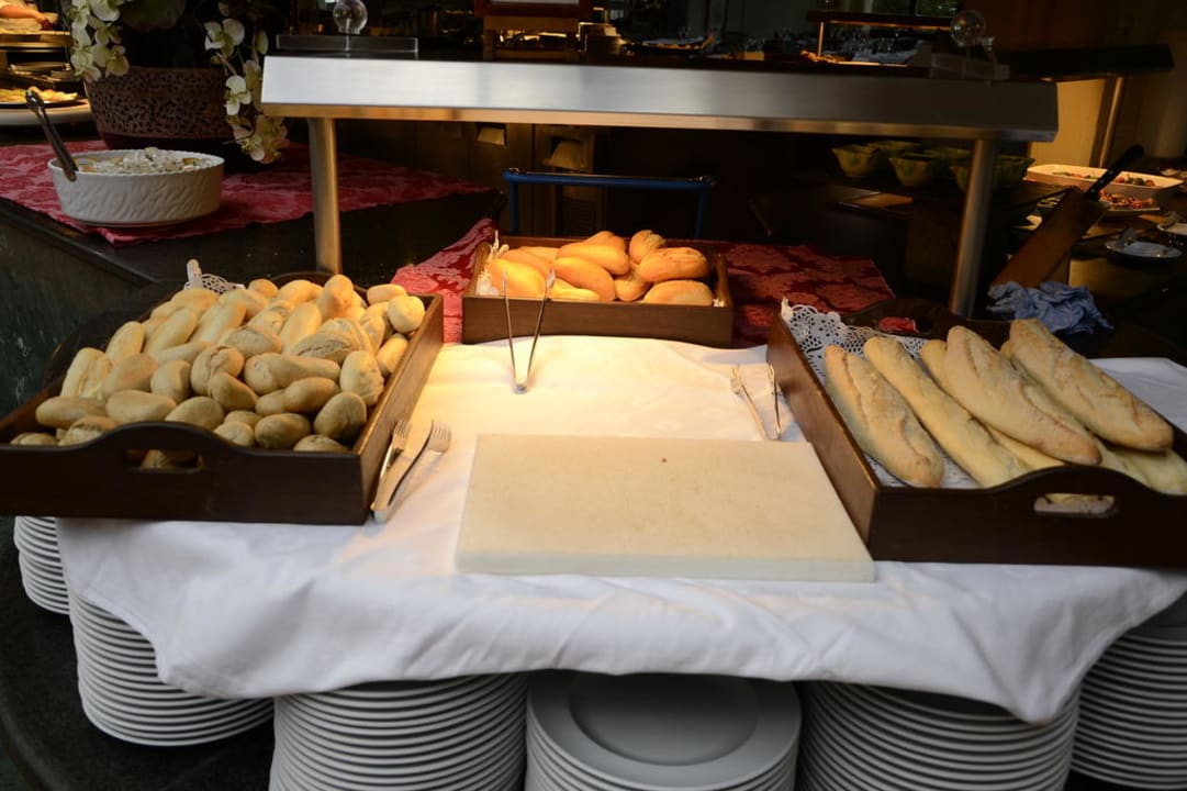 Frisches Brot Paradisus by Meliá Salinas Lanzarote