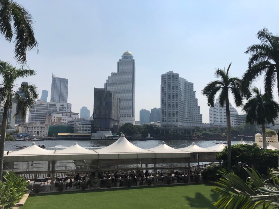 Ausblick Hotel The Peninsula Bangkok