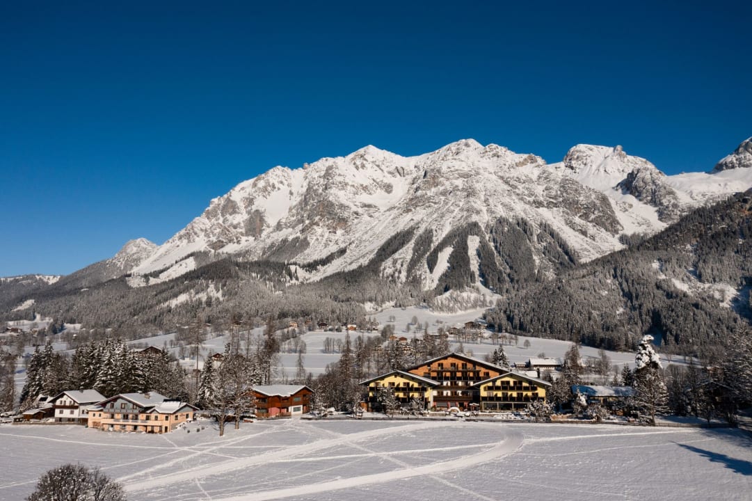 Außenansicht Almfrieden Hotel & Romantikchalet