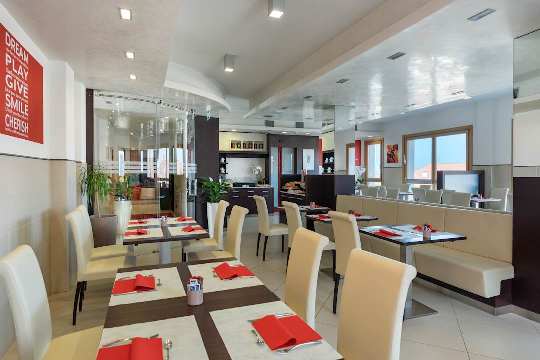 Sonstiges Kairos Garda Hotel