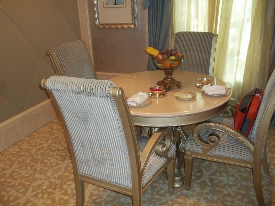 Khaleej Deluxe Suite Emirates Palace Mandarin Oriental