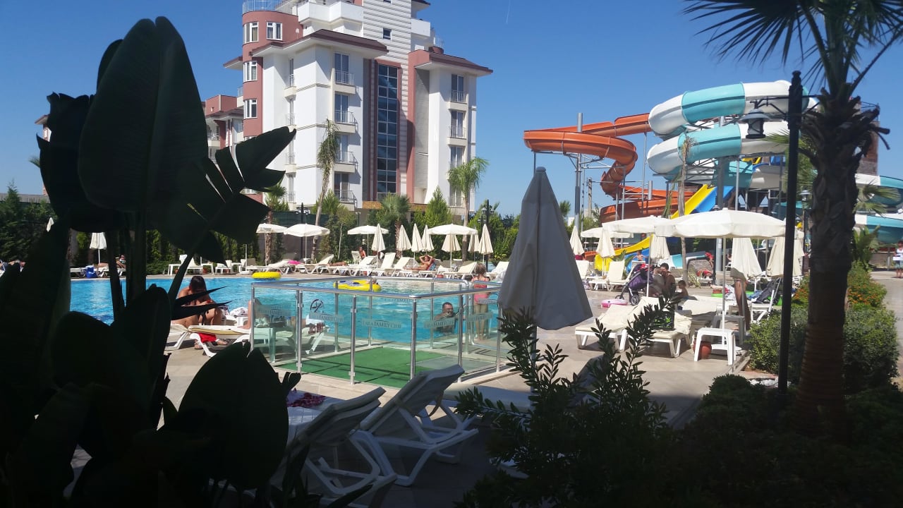 Rutschen Wyndham Garden Lara