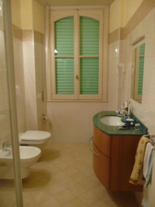 Bad 1 Villa Garuti Residence