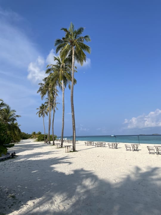 Strand Kuredu Island Resort & Spa