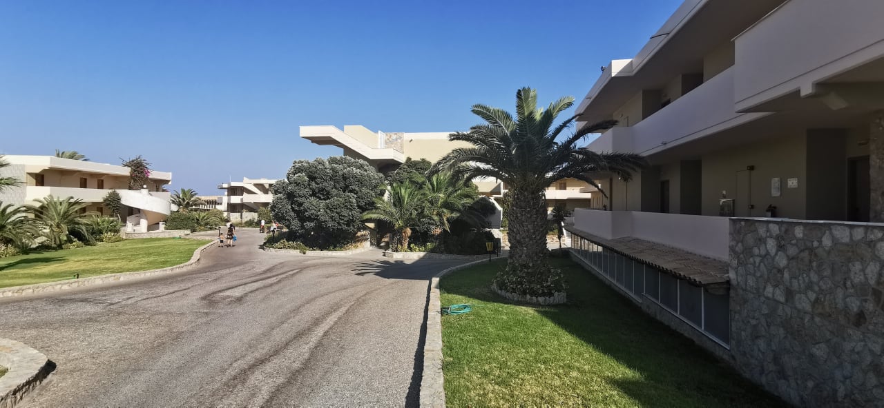 Außenansicht Hotel Kalithea Horizon Royal