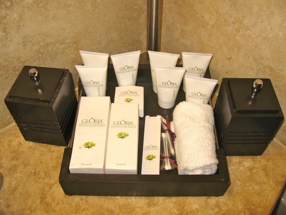 Hygieneartikel im Badezimmer Gloria Serenity Resort