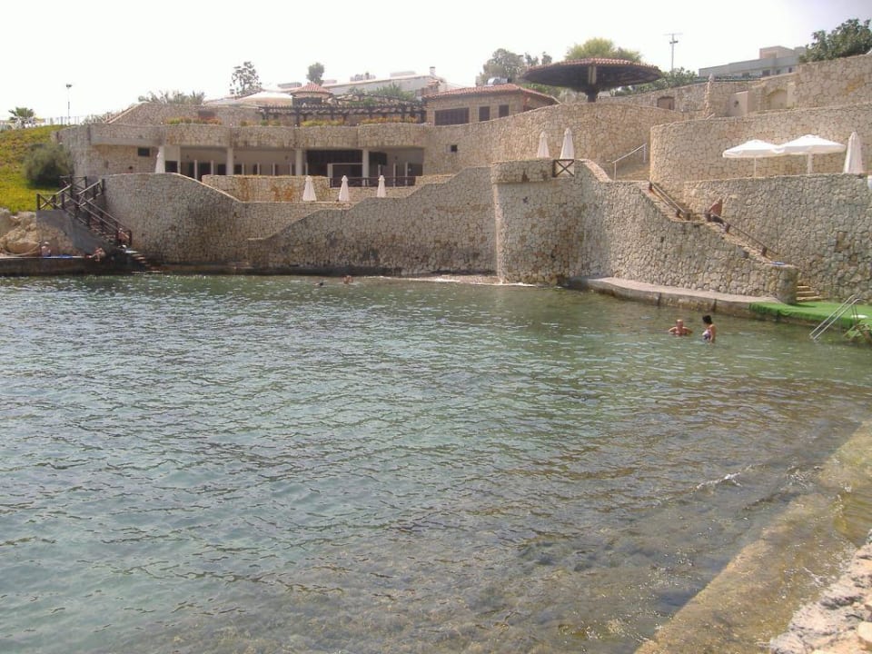 Ausblick von der Meerterrasse Jasmine Court Hotel and Casino