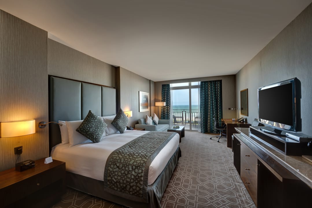 Zimmer Hotel Crowne Plaza Duqm