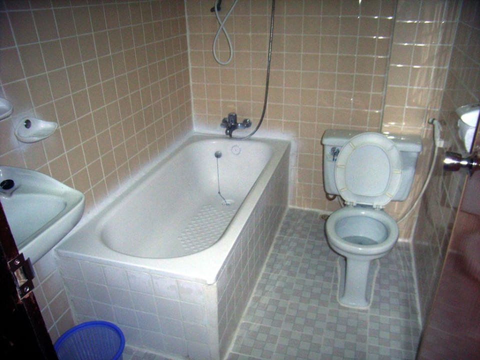 Badezimmer Ausstattung Hotel Asia