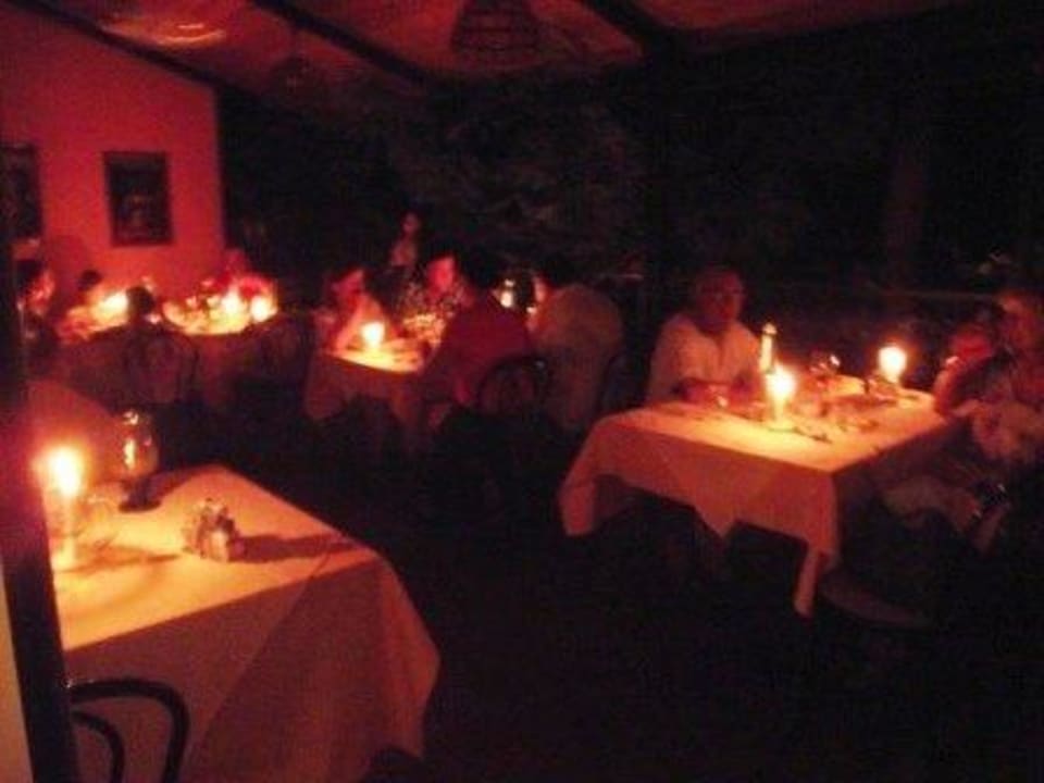 Dinner at candle light in summer alla Campagna - The Chocolate & Flowers hotel