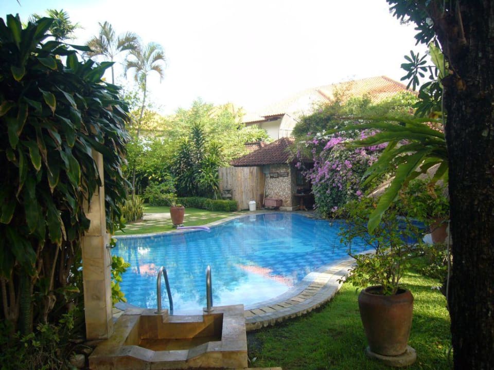 Pool- Maharta Beach Resort Maharta Beach Resort