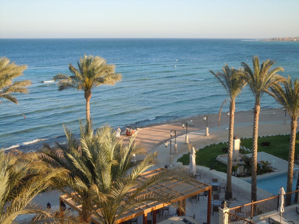 Blick aufs Meer und Strandabschnitt  Makadi Spa - Adults only