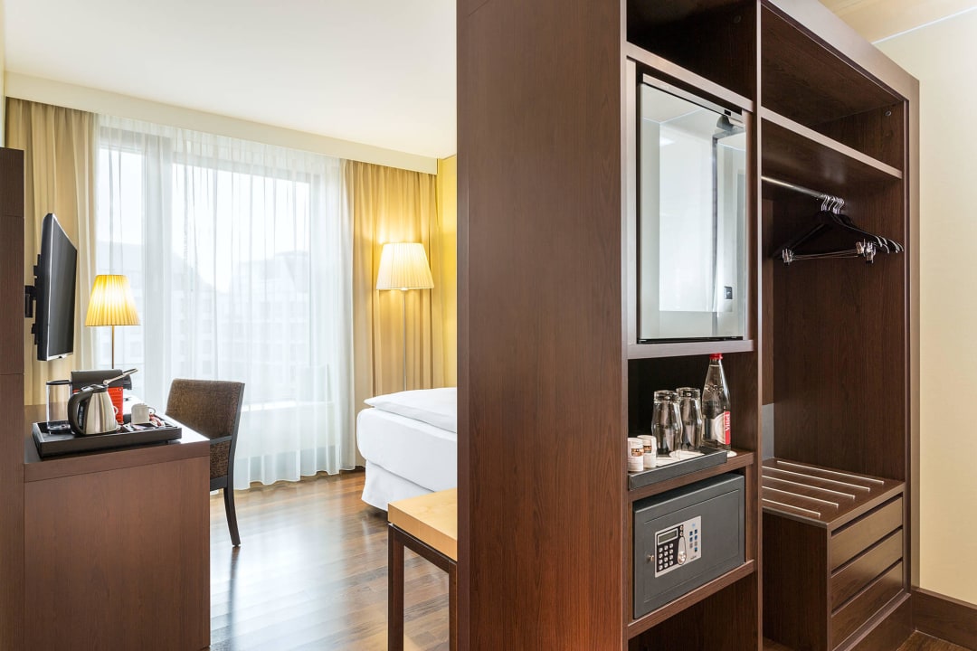 Superior Single Room NH Collection Dresden Altmarkt