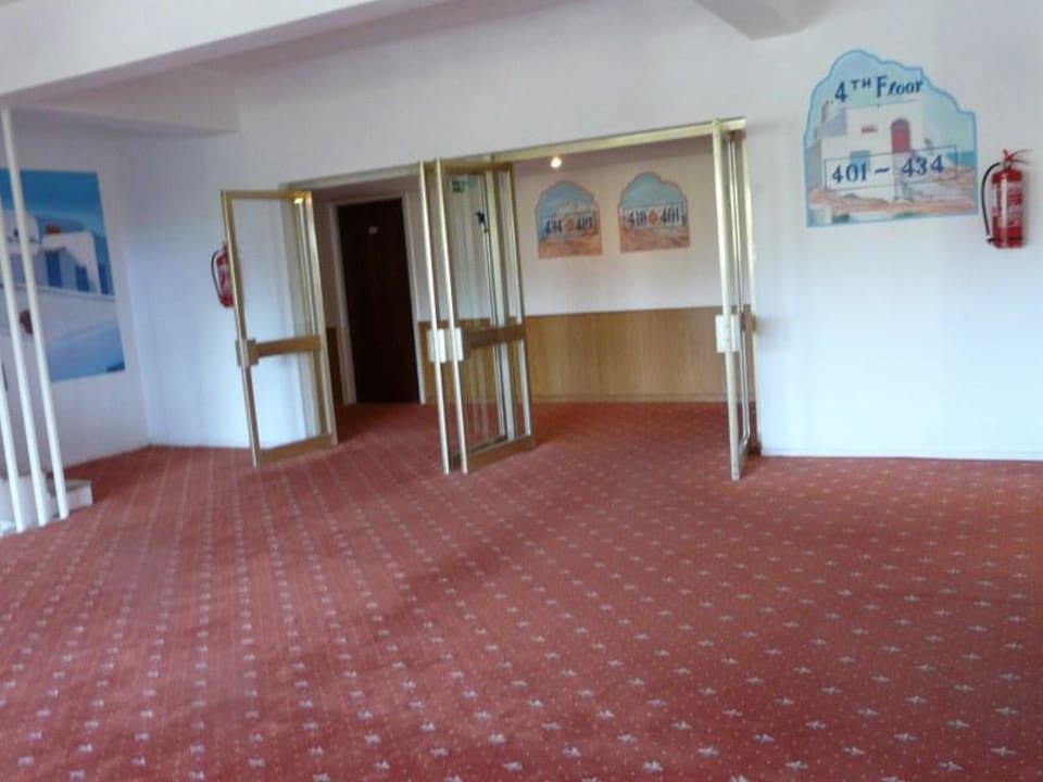 Hall na 4 piętrze Palmariva Beach Hotel