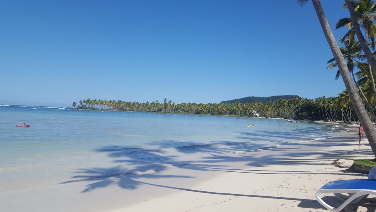 Strand Wyndham Alltra Samana
