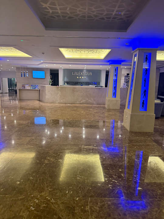 Lobby Hotel Luxor