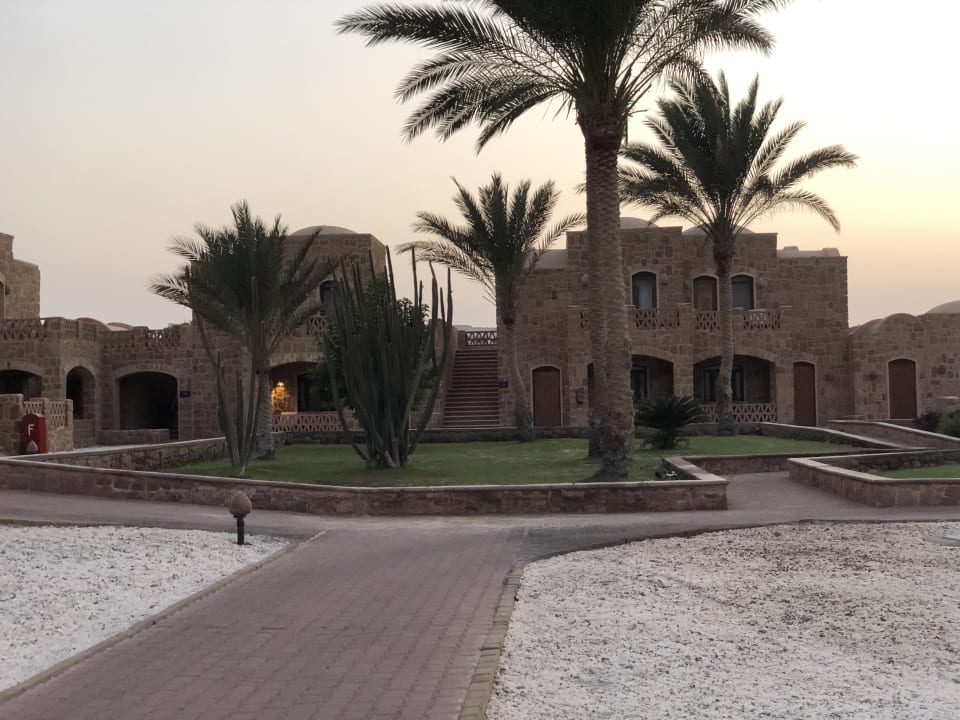 Außenansicht Mövenpick Resort El Quseir