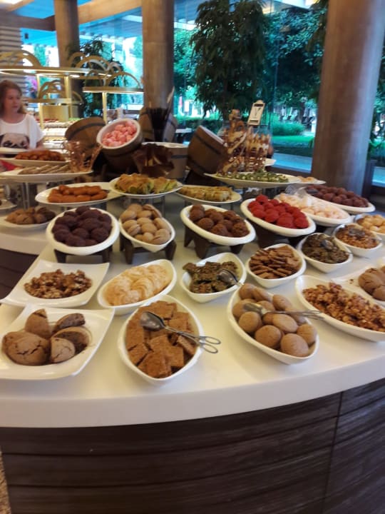 Gastro Gloria Serenity Resort