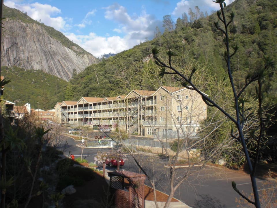 Ausblick vom Balkon Hotel Yosemite View Lodge