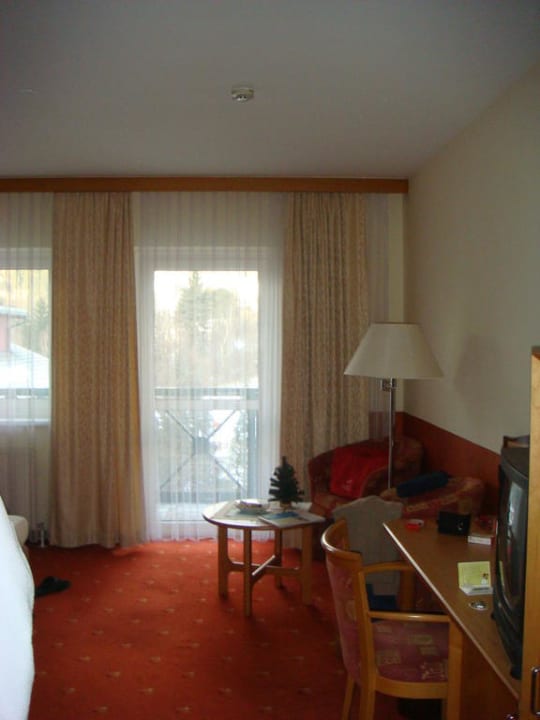 Blick von der Eingangstüre >Balkon Hotel Schneeberghof