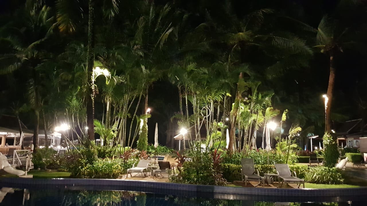 Gartenanlage Best Western Premier Bangtao Beach Resort & Spa