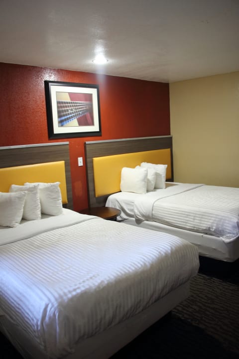 Zimmer Vista Inn & Suites -Downtown- Memphis