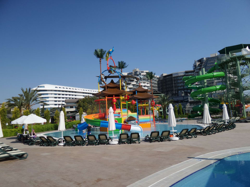 Pool Limak Lara Deluxe Hotel & Resort