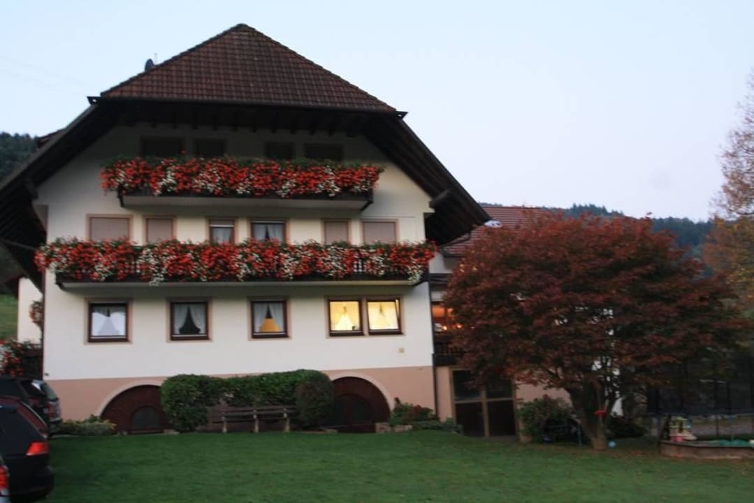 Von der Spielwiese aus Schiebenrothenhof