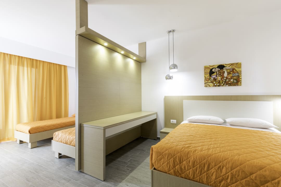 Zimmer Ekaterini Hotel