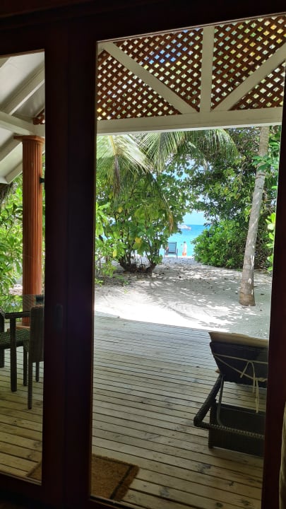 Zimmer Kudafushi Resort & Spa