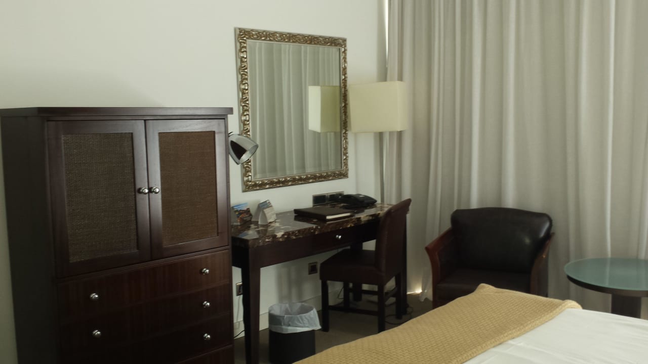 Zimmer Hotel Grecian Bay