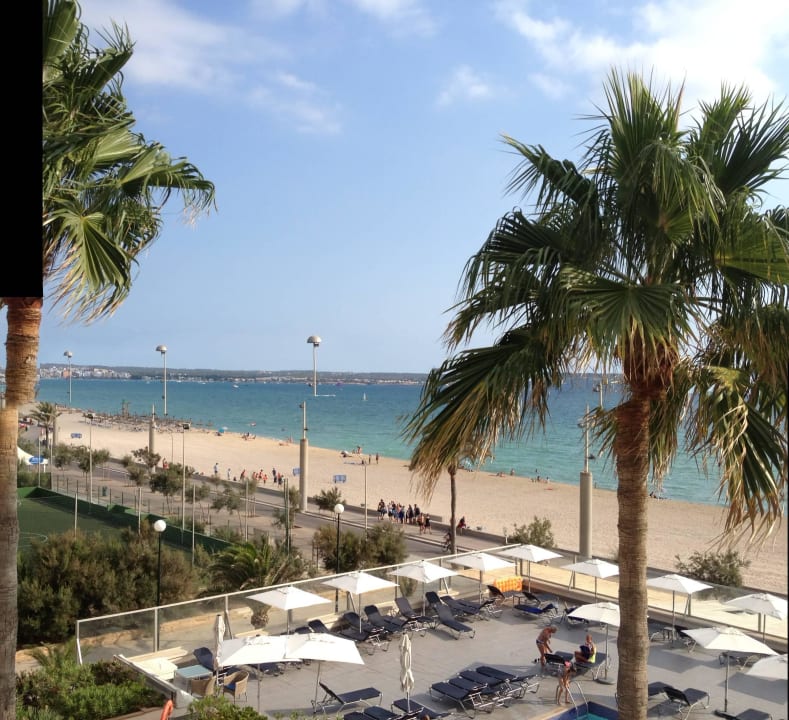 Blick vom Balkon Aparthotel Fontanellas Playa