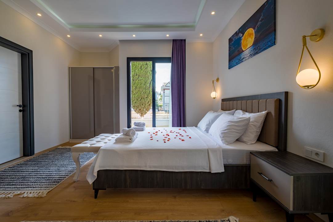 Zimmer Tanrise City Residence
