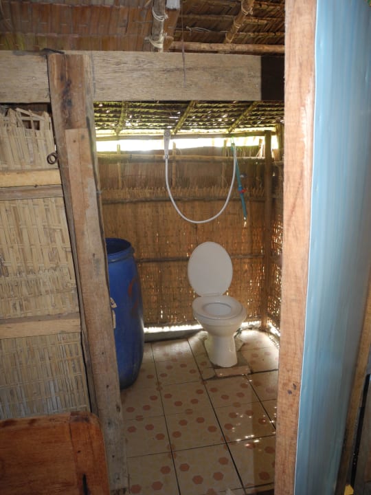 Toilette & Dusche & Waschbecken Rabbit Island Bungalows